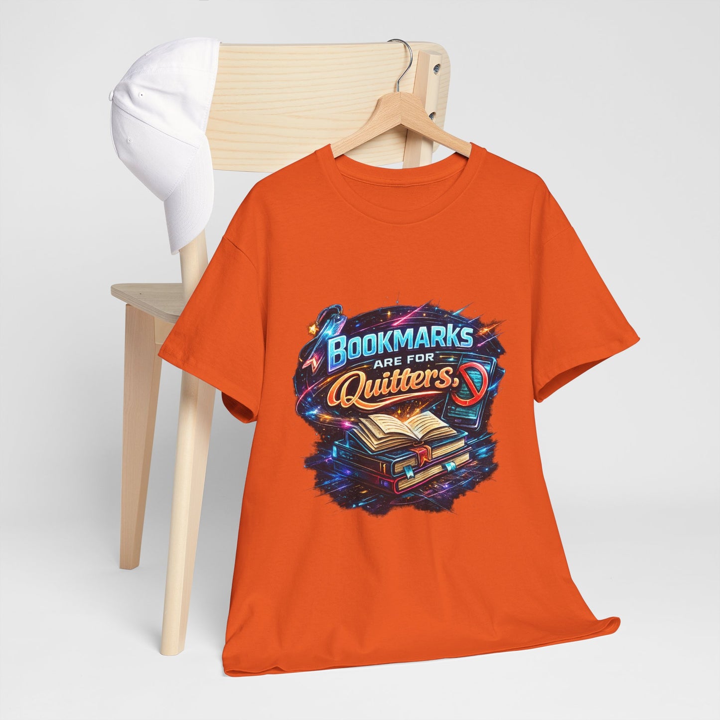 "Bookmarks Are For Quitters" Vintage Book Lover Tee T-Shirt